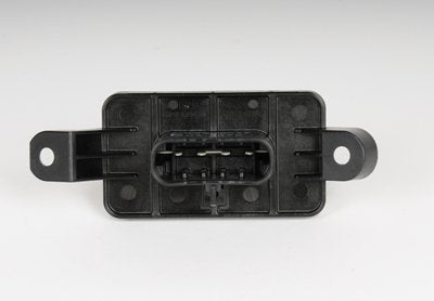GM Genuine Parts 15-80878 Auxiliary Heating and Air Conditioning Blower Motor Resistor