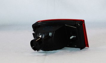 Tyc Left Reflector Assembly Compatible With 2003-2005 Toyota 4 Runner