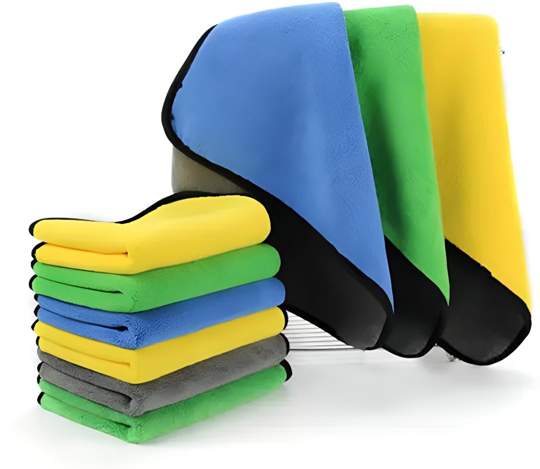 GIGGLE GOODS Heavy Microfiber Car Cleaning Cloth 800 GSM | Double Sided, LintFree, ScratchFree Detailing Towel | Extra Thick P