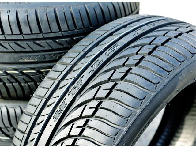 Fullway Hp108 All-Season Truck/Suv High Performance Radial Tire-295/30R22 295/30Zr22 295/30/22 295/30-22 103W Load Range Xl 4-Pl