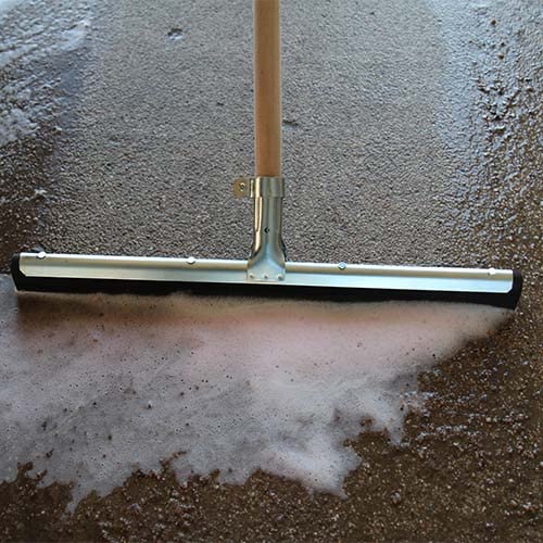 Ettore 61022 22-Inch Wipe and Dry Floor Squeegee, Rubber, Black