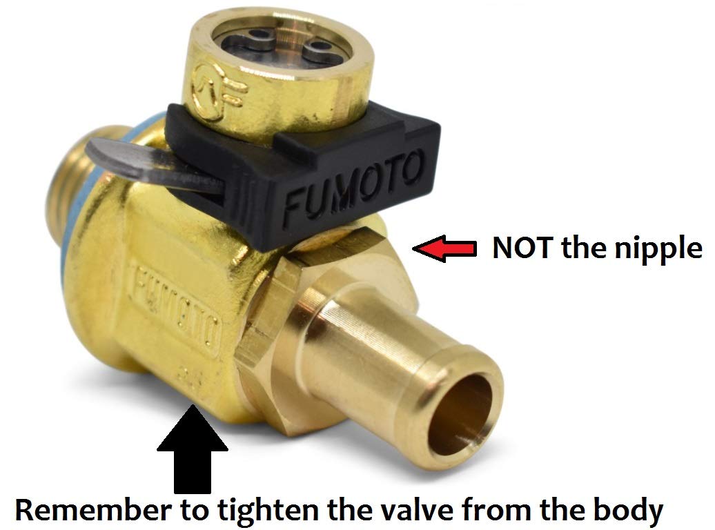 Fumoto F111N With Lc-10 Lever Clip Fn-Series Engine Oil Drain Valve, 1 Pack Gold