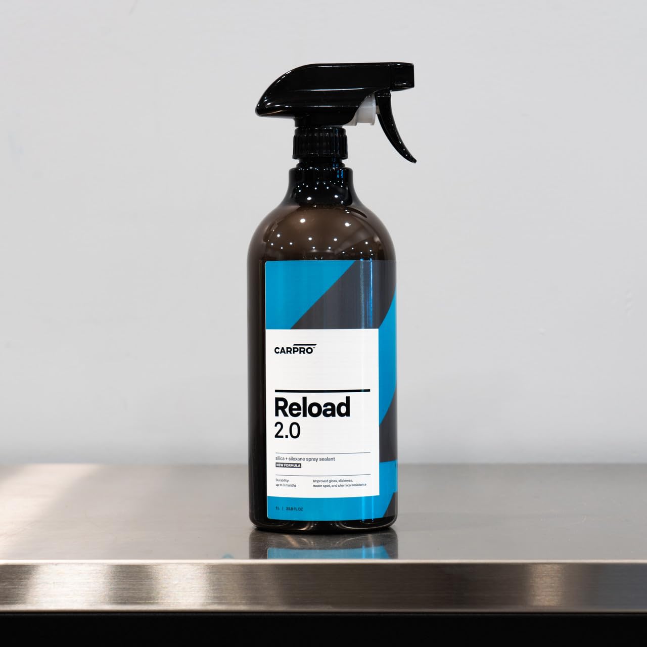 CARPRO Reload 2.0 Spray Sealant - Silica & Siloxane, 34oz, Improved Gloss, Hydrophobic, Self-Cleaning, Model 114
