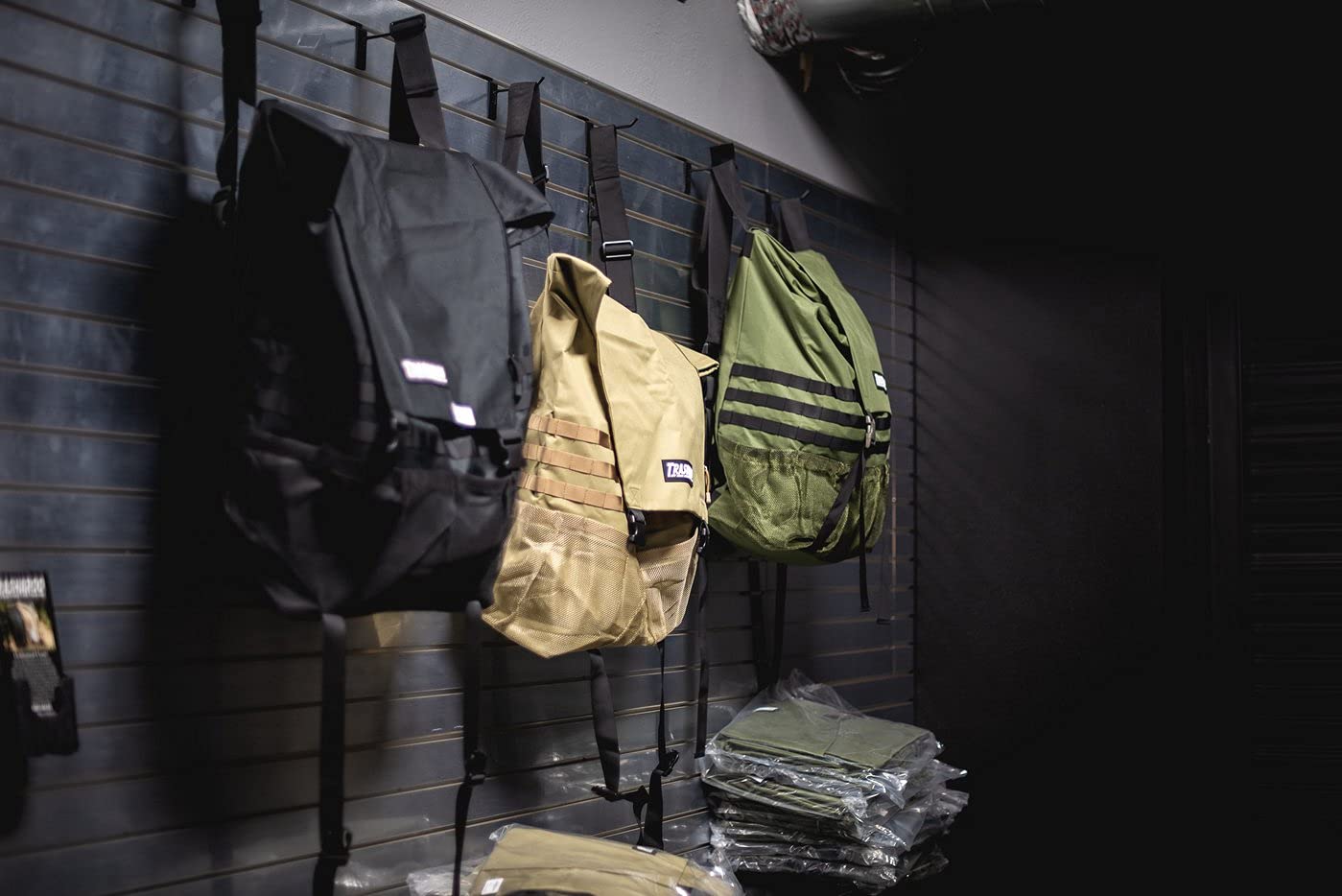 Trasharoo Spare Tire Trash Bag - Canvas, Model 13, Green Color, Durable and Versatile Outdoor Accessory