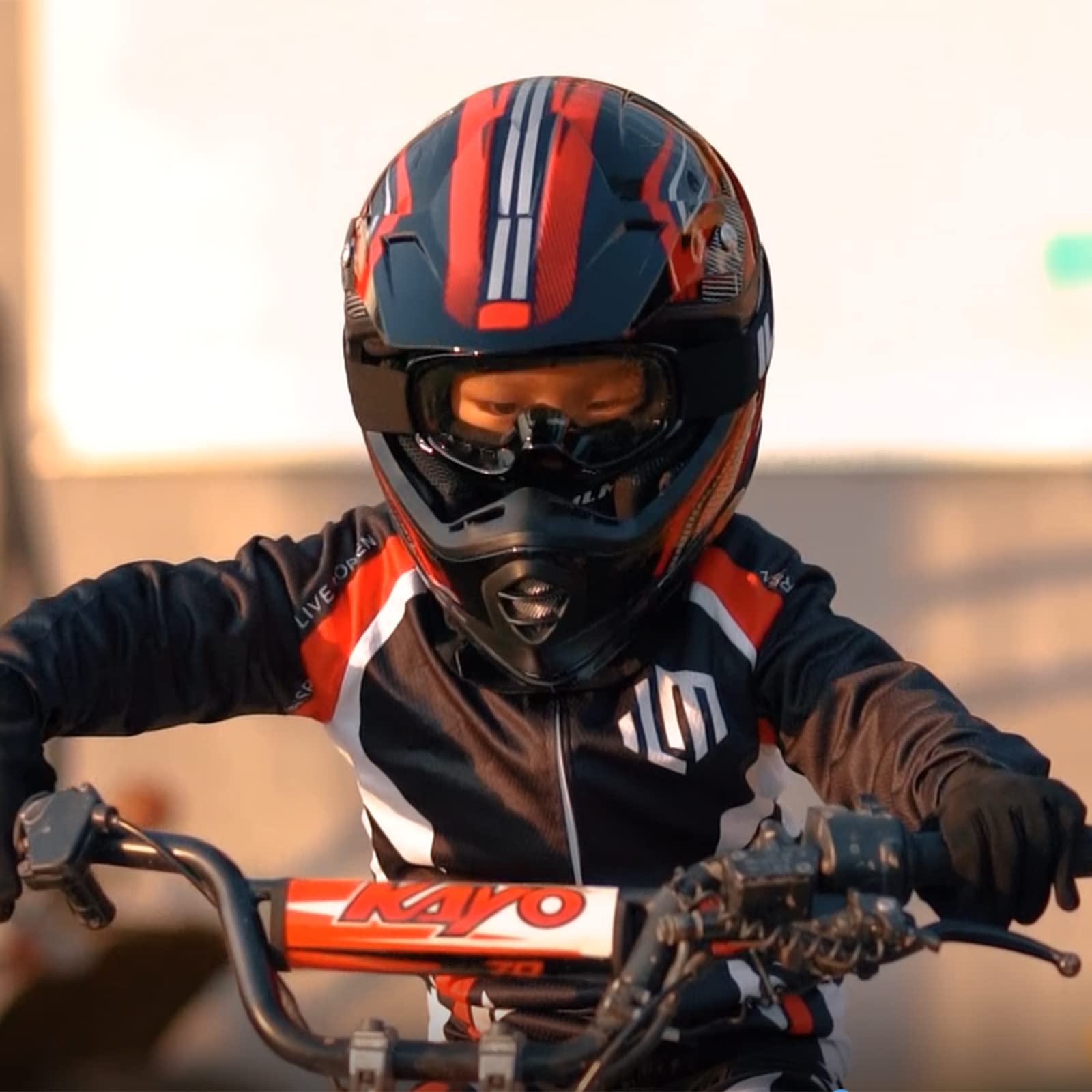 ILM Youth Motocross Helmet with Goggles & Gloves, DOT Approved, Red/Silver, Youth-M, Model ILM-B07, Plastic Material