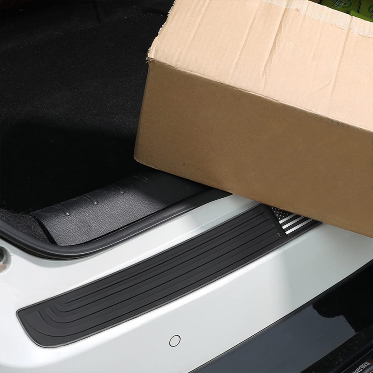 Car Rear Bumper Protector Guard, American Flag Anti-Scratch Rubber Trunk Door Sill Trim Cover, Vehicle Door Entry Protection Str