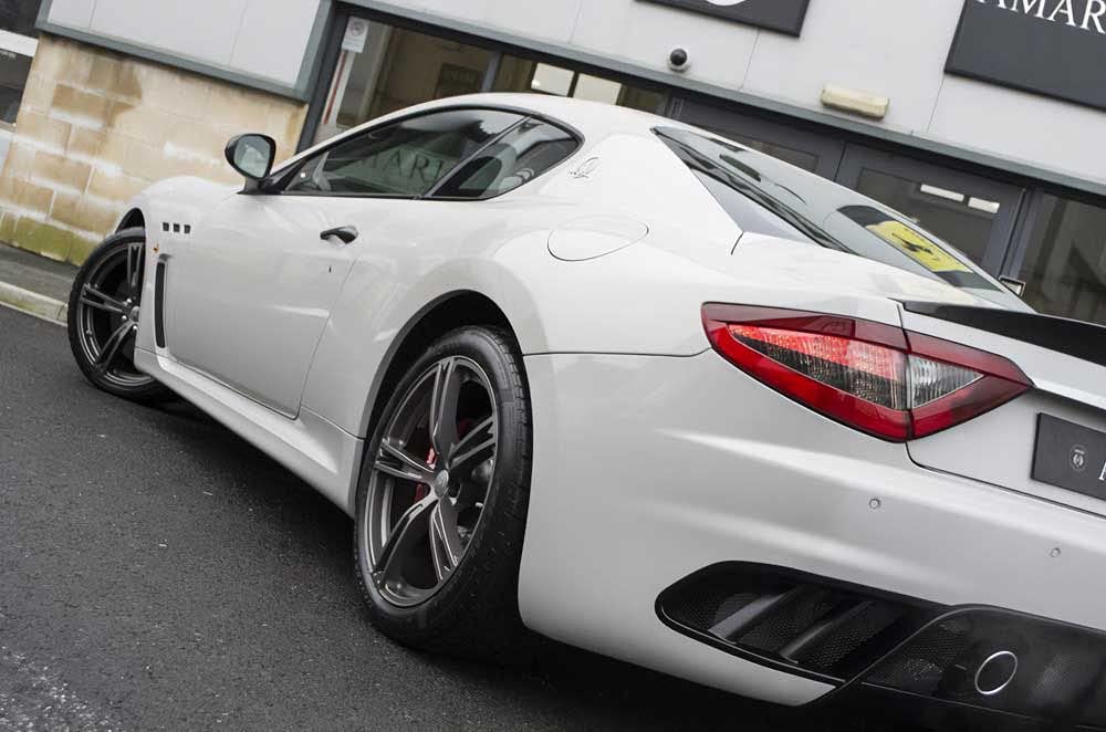 Vvivid+ Premium Vinyl Wrap Film (1/2Ft X 5Ft, Gloss Suzuka Ice Grey)