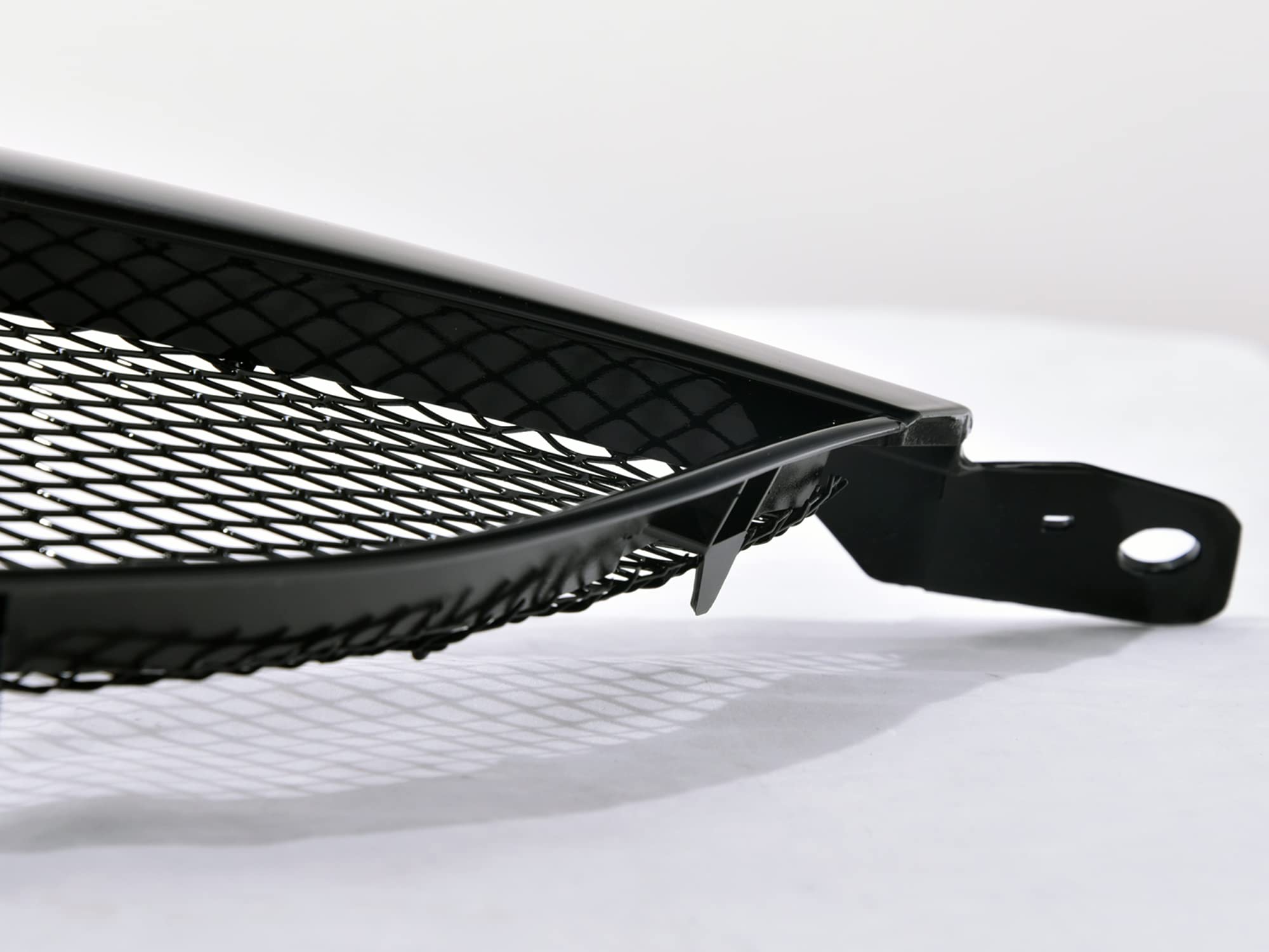Armordillo 2004-2006 Mazda Mazda3 Sedan Mesh Grille Gloss Black