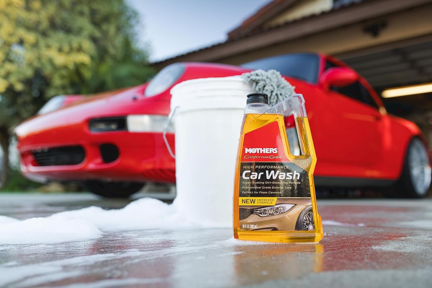 Mothers California Gold Car Wash - 64 oz., Model 05664, Premium Car Cleaning Solution