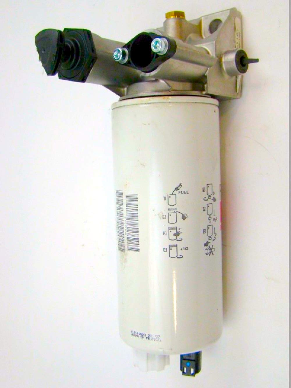 Fleetguard FS20022 Spin-On Fuel/Water Separator For Cummins 3978134, Slow Release Lubricity Enhancing Additive, 96% Efficiency,