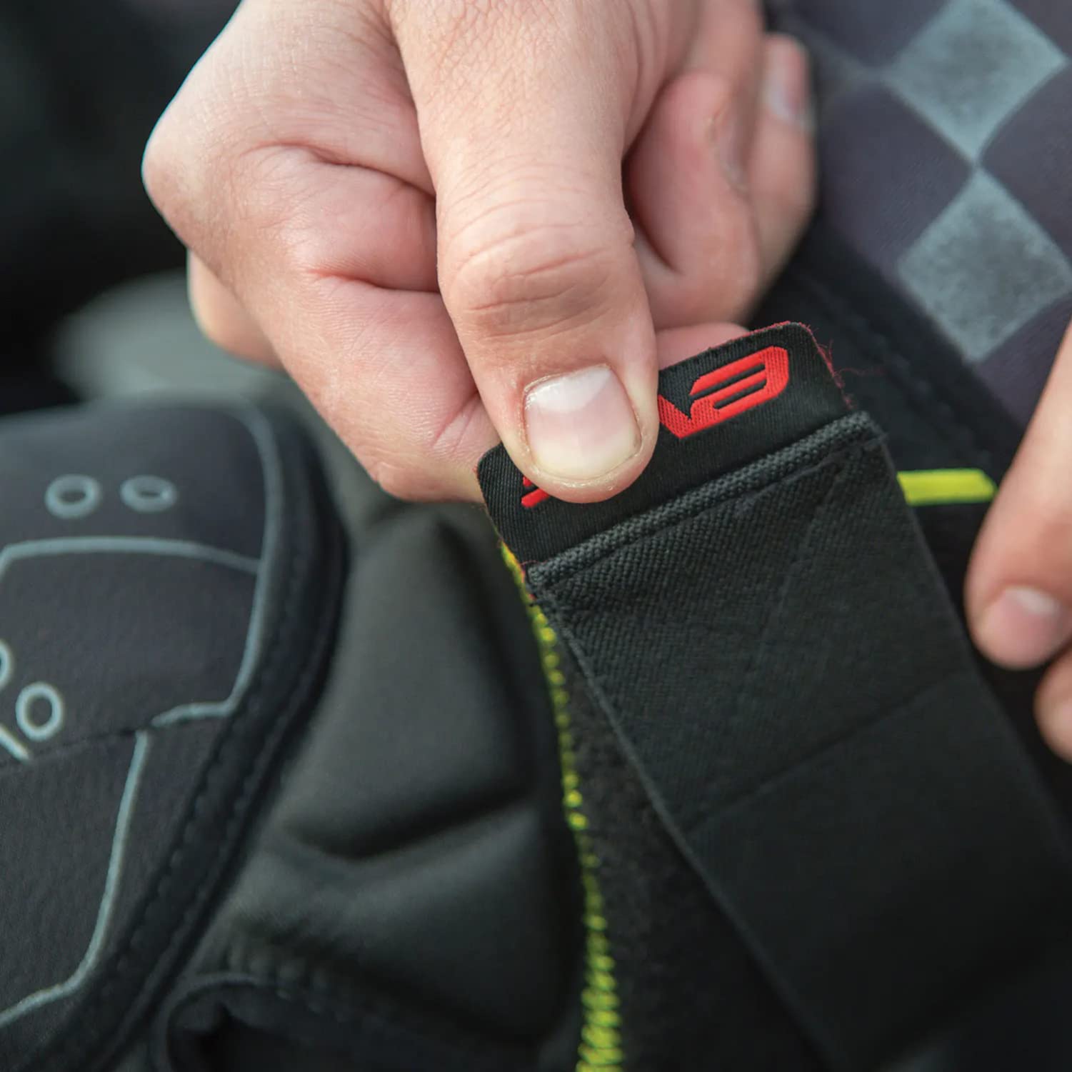 EVS SPORTS TP199 Knee/Shin Guard - Lightweight, Impact-Resistant, Large/X-Large, Black/Hi-viz Yellow, Polymer Material