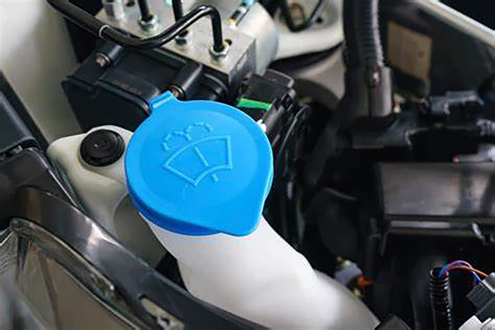Otuayauto Windshield Wiper Washer Fluid Reservoir Tank Bottle Cap, Replacement For 2012-2018 Ford Focus - Oem#: Cp9Z17A605A