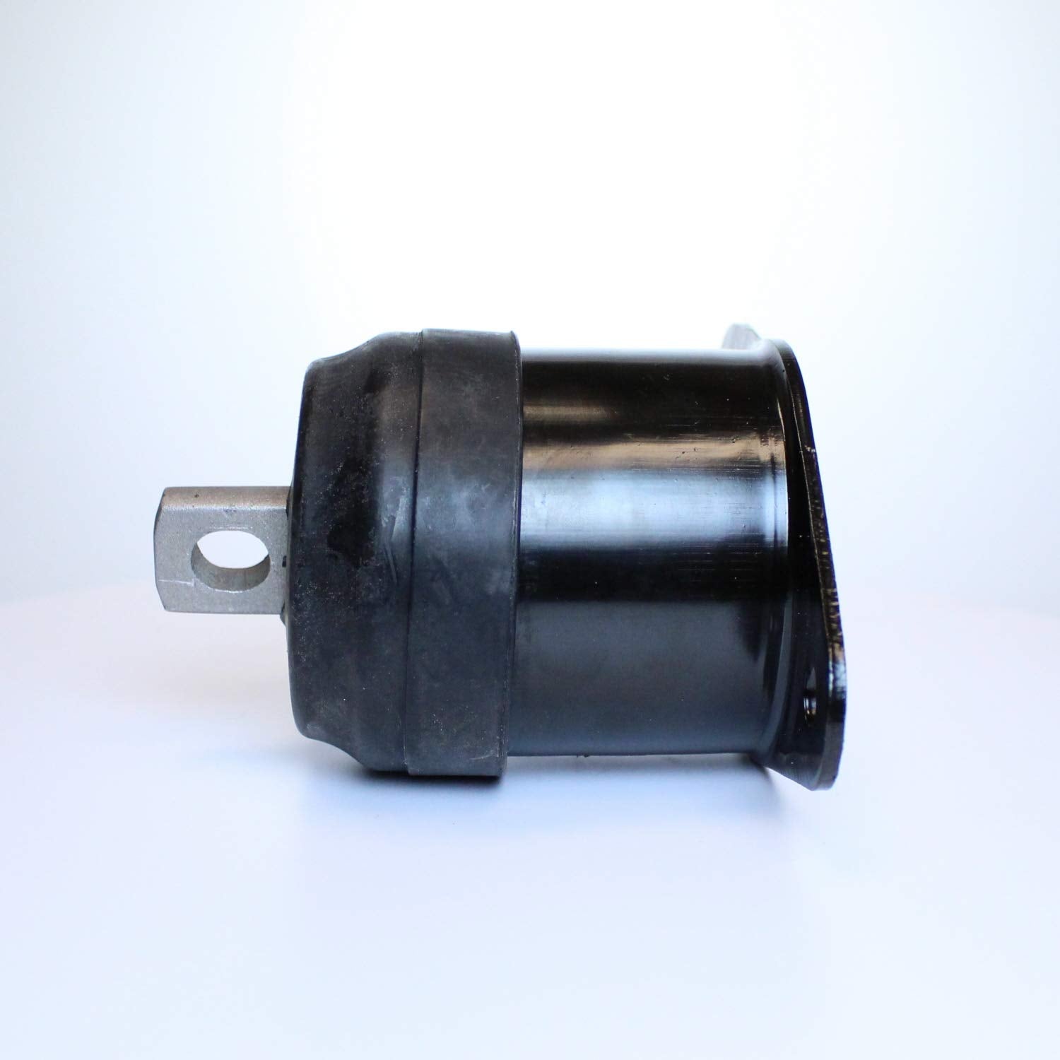 Dea A4517 Front Right Engine Mount, Black