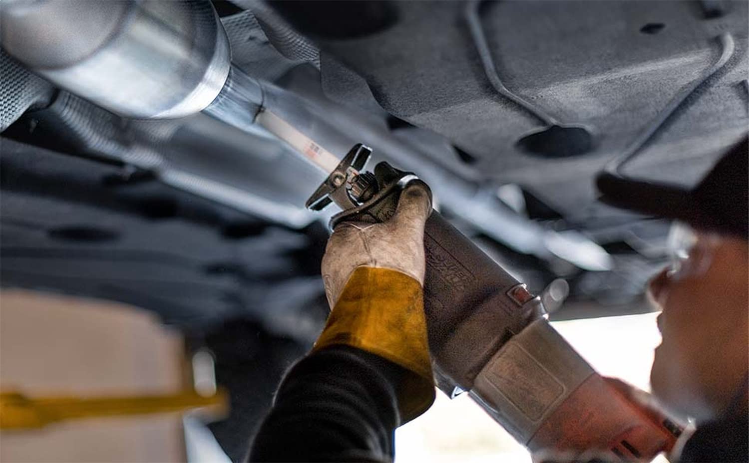 Magnaflow Catalytic Converter 59959: Oem Grade, Universal (Epa Compliant)