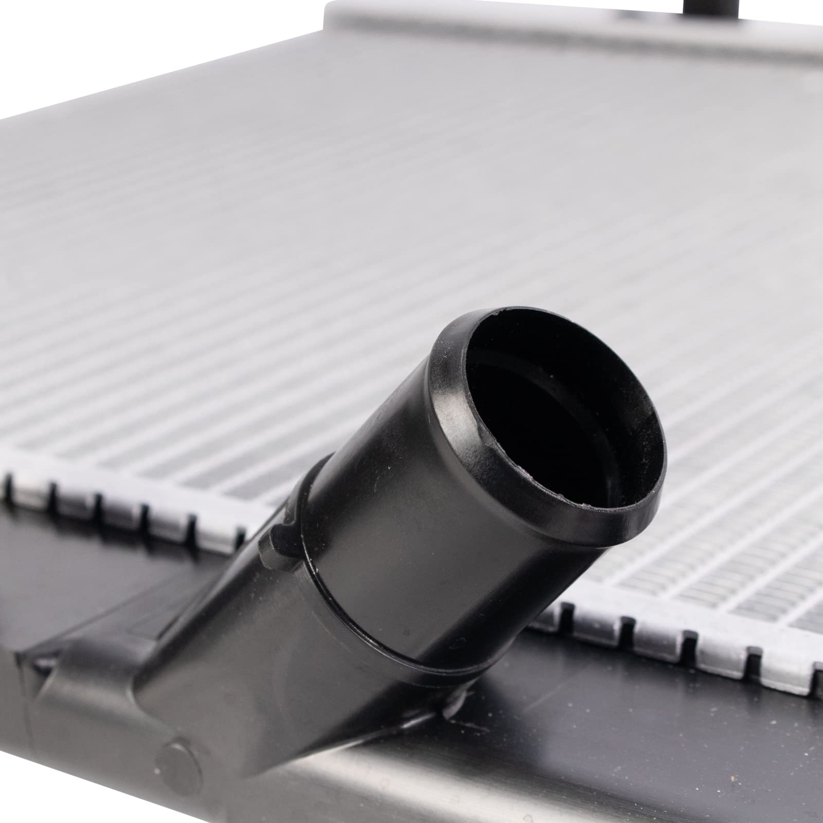 Trq Radiator Assembly Aluminum Core Compatible With 16-21 Mazda Cx-3 Cu13585 Ma3010241