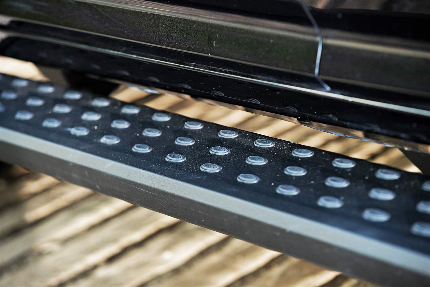 Dee Zee 16311 Nxt Running Board