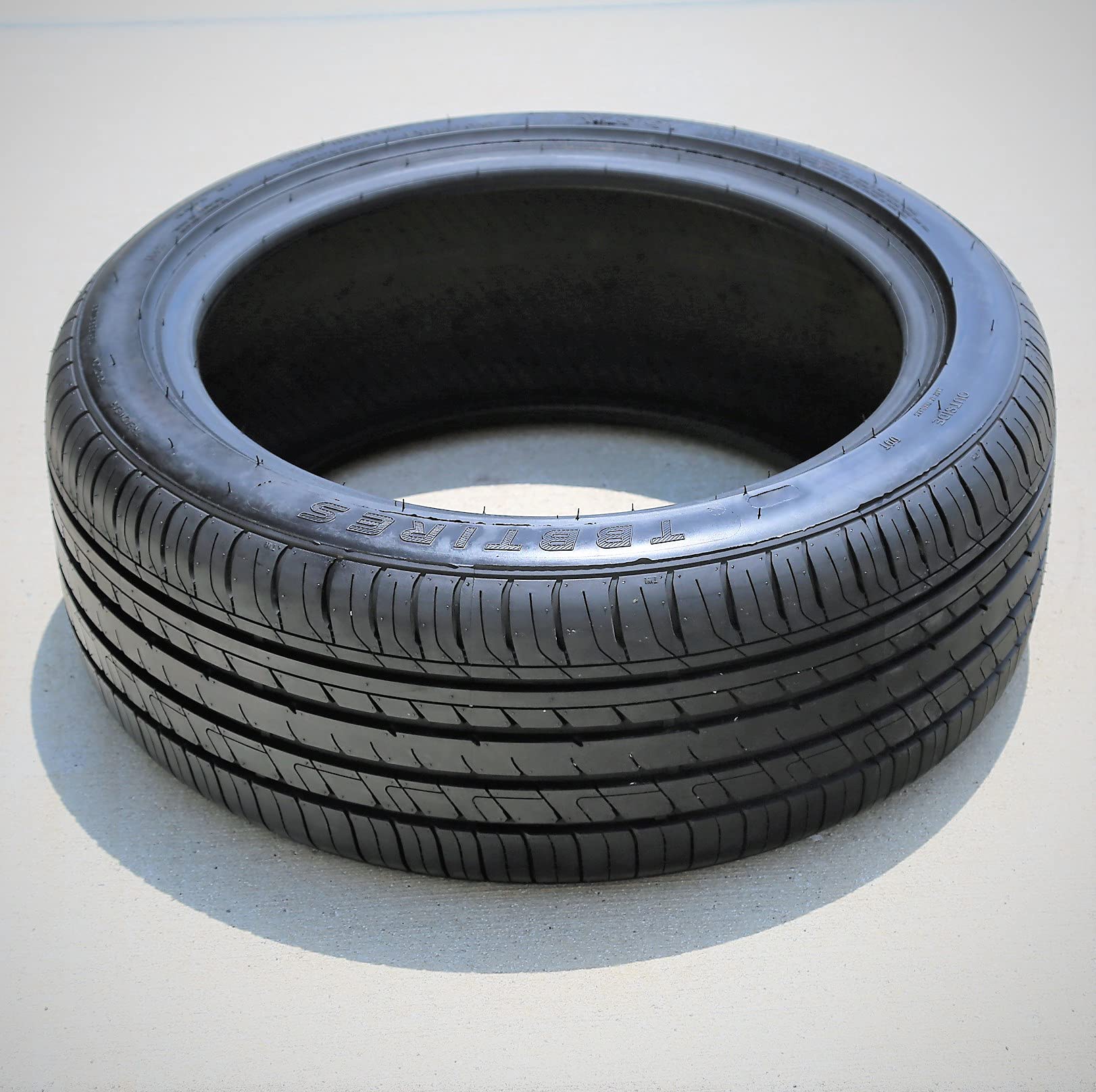 235/45Zr17 97W Xl Tbb Tr-66 420Aa All Season