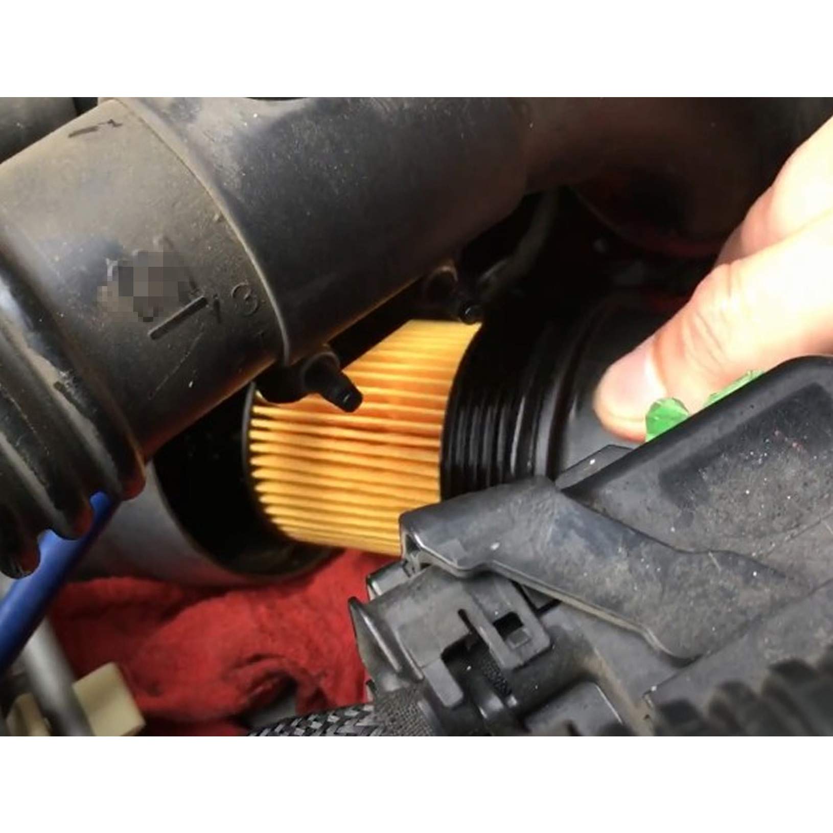 iFJF PF2257G Engine Oil Filter Replacement for Chevy Cruze 1.4L 1.8L 2011-2015 GMC Canyon 3.6L 2017-2020 Buick Encore 1.4L 2013-