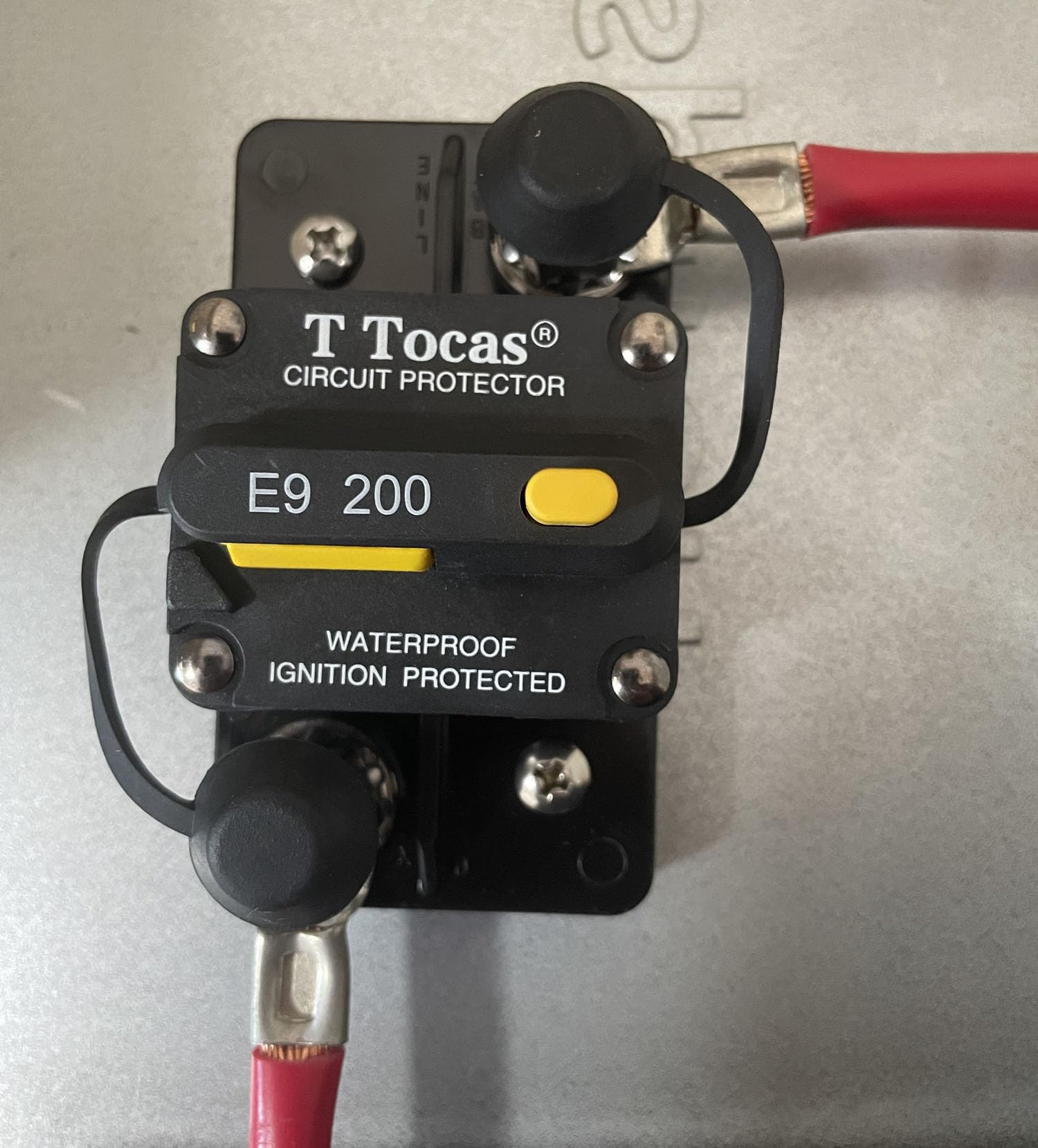 T Tocas 200A Waterproof Circuit Breaker with Manual Reset, IP67, 12V-48V DC for Marine, Car Audio, Solar System, Battery Protection