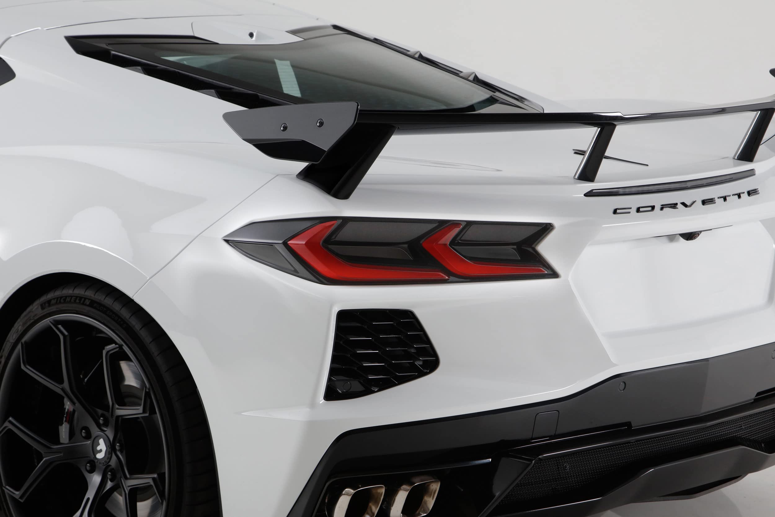 Gts Gt4130 - Smoke Tail Light Lens Cover Kit