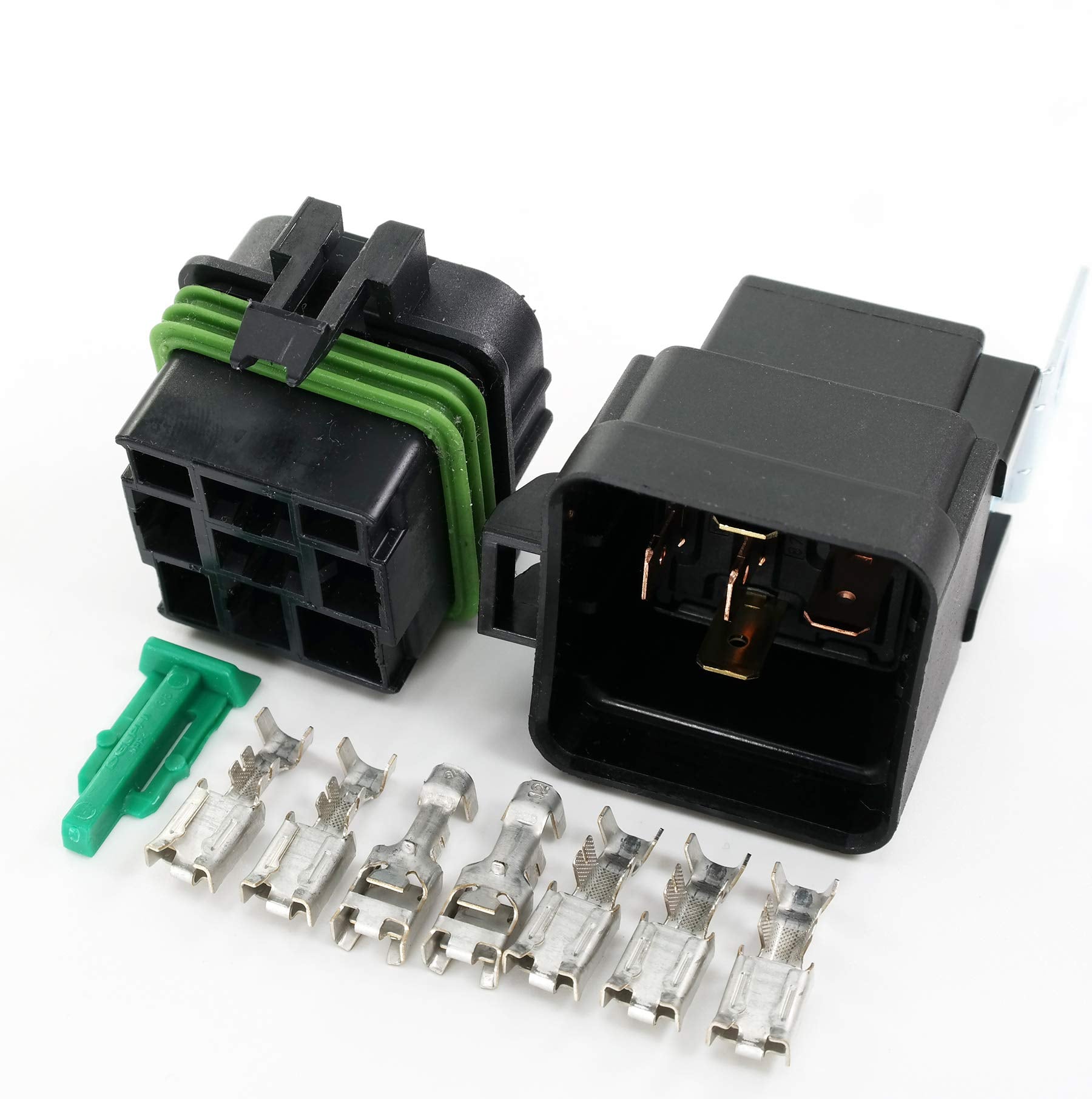 Aptiv 50/30 Amps Weatherproof Automotive Relay & Socket Kit