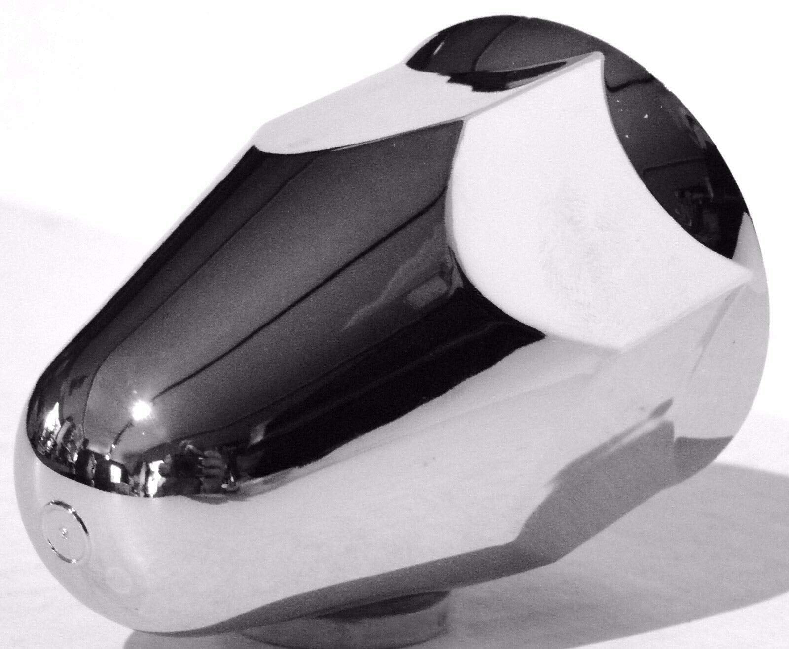 United Pacific 10045 Wheel Lug Nut Cover Set, 1-1/2'' x 2-3/4'', Chrome, Plastic, Bullets, Push-On Style