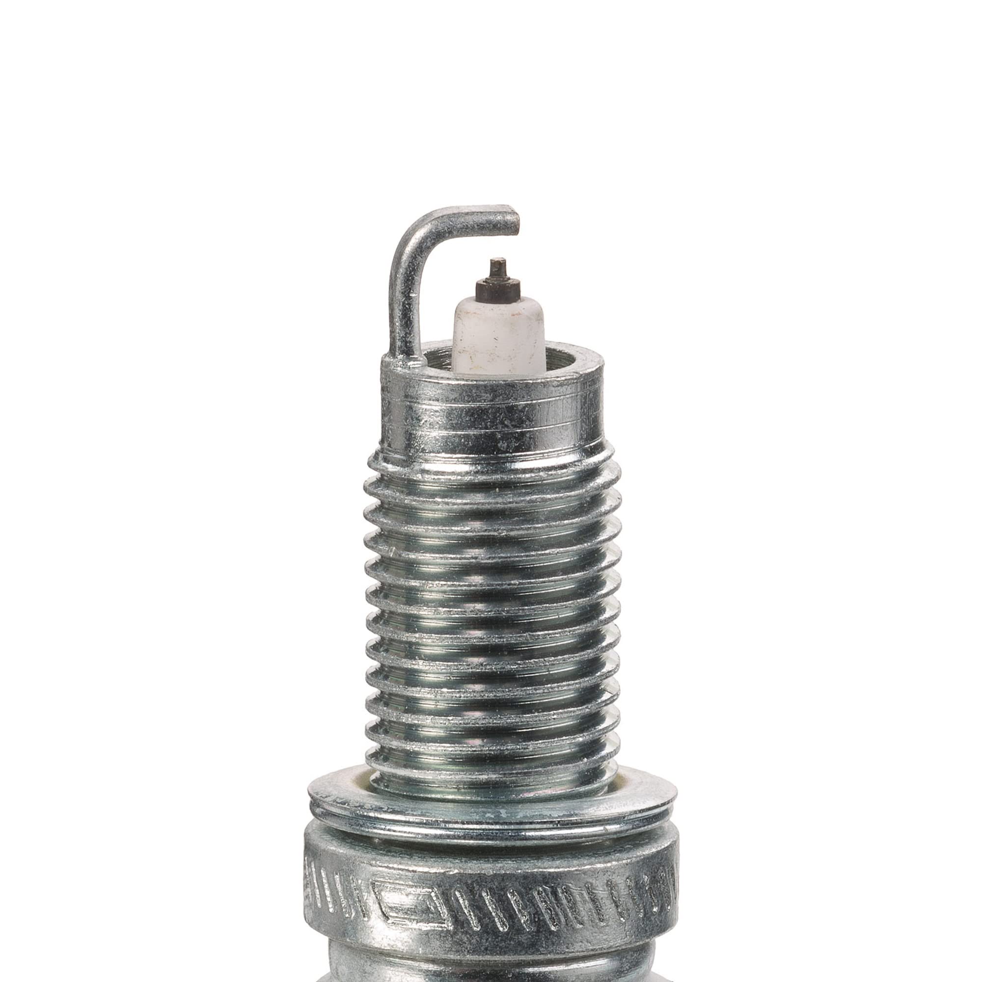 Champion Iridium 9702 Spark Plug (Carton Of 1) - Ka7Zwypb4 For 2004 - 2009 Volkswagen Touareg And Volkswagen R32