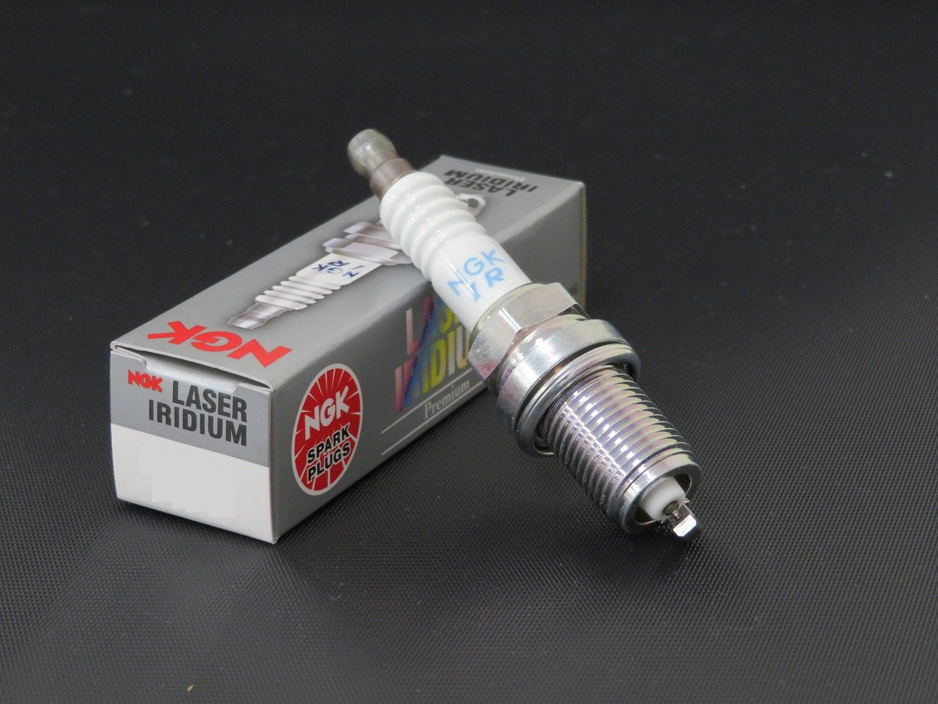 Ngk (1312) Difr6C11 Laser Iridium Spark Plug
