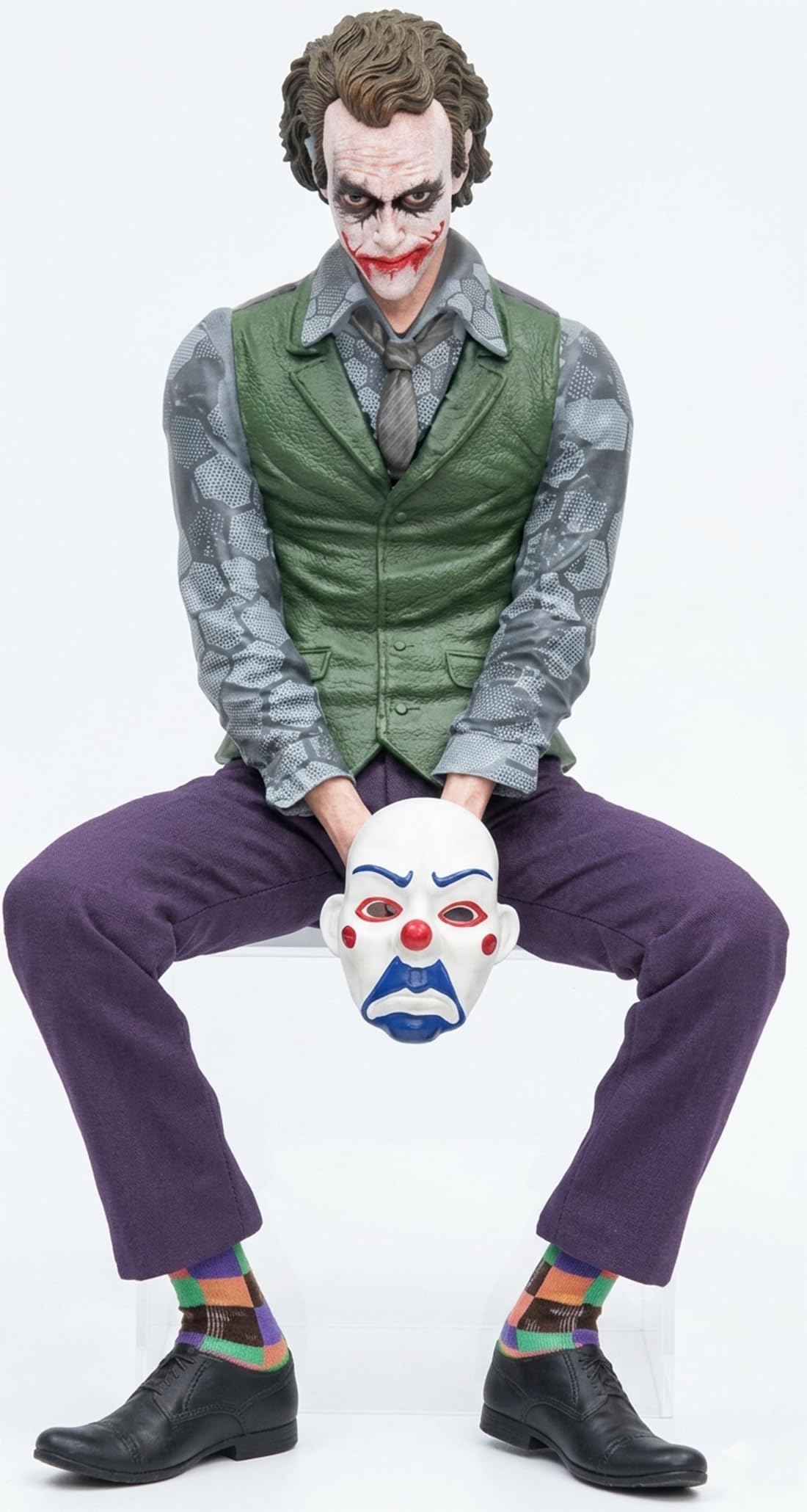 Unyks Star Joker Dashboard Figurine For Car 11 Cm With Mask | Joker Action Figure Doll Model | Anti-Slip Base Car Interior Decor