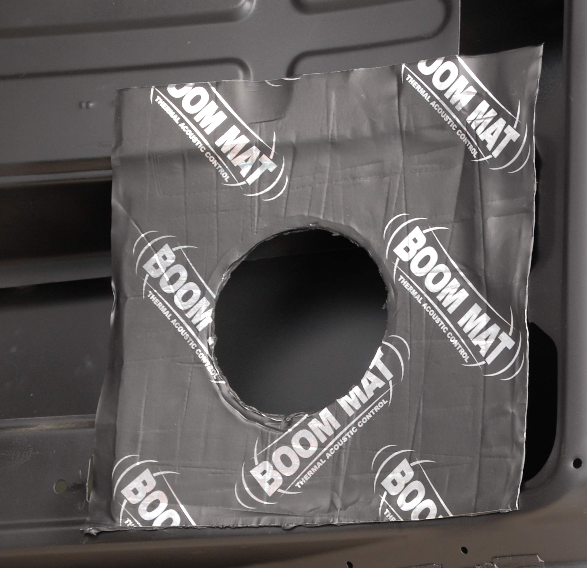 Design Engineering 050330 Boom Mat Speaker Baffles, 6.5" Round (Pack Of 2), Black