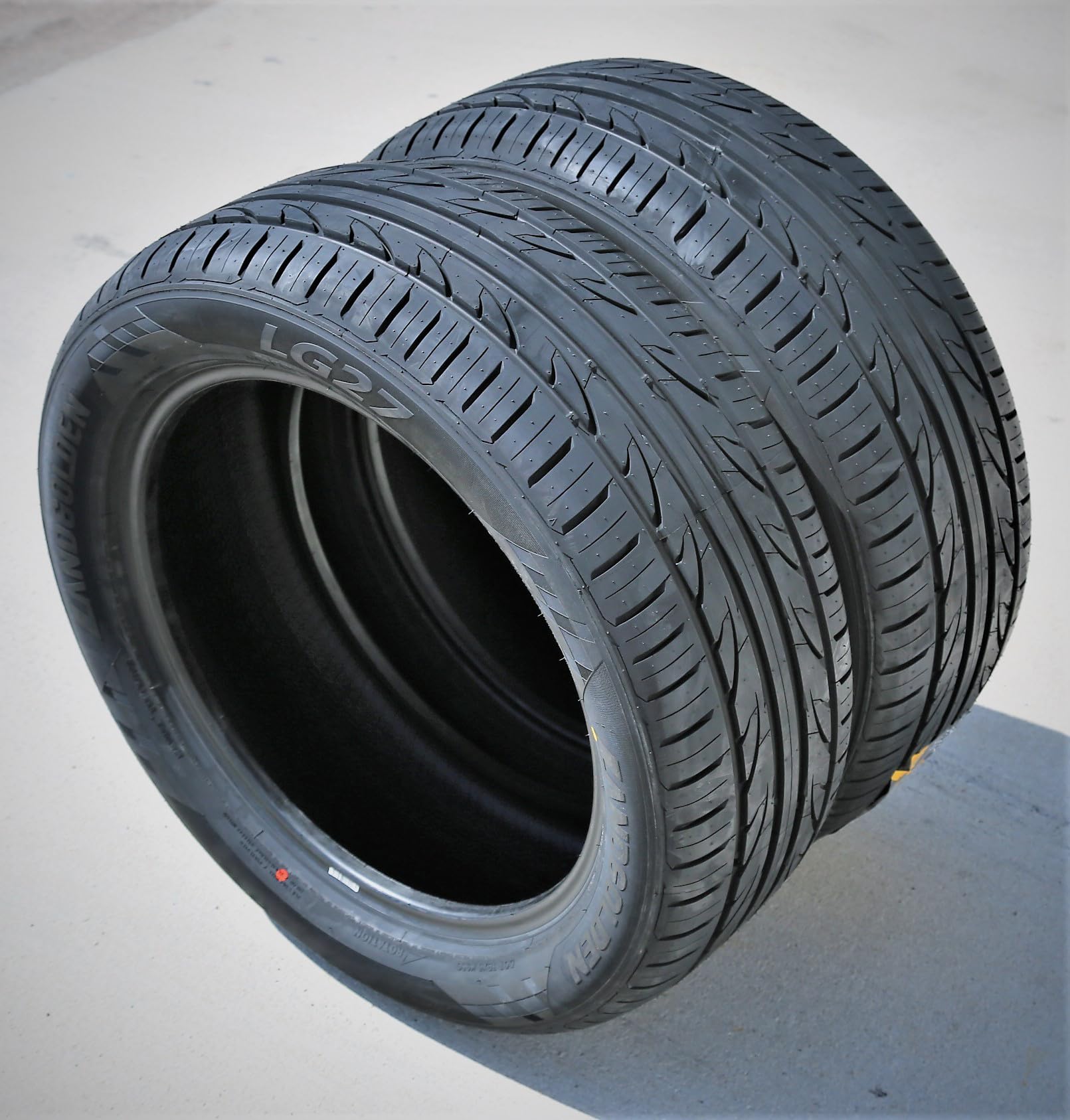Landgolden Lg27 All-Season Passenger Car High Performance Radial Tire-215/40R18 215/40Zr18 215/40/18 215/40-18 89W Load Range Xl 4-Ply Bsw Black Side Wall Utqg 500Aa