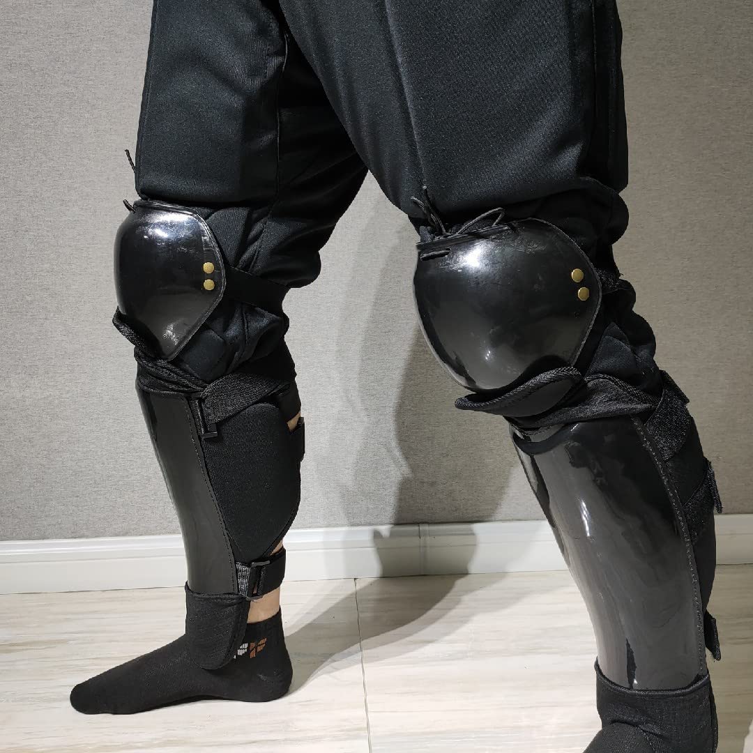 LEONARK Black Armoury Hema Knee/Elbow Protectors - One Size, Plastic, Knee Pads