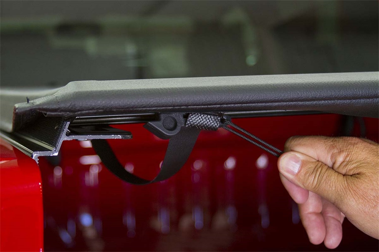 Access 31129 Lite Rider Roll-Up Tonneau Cover