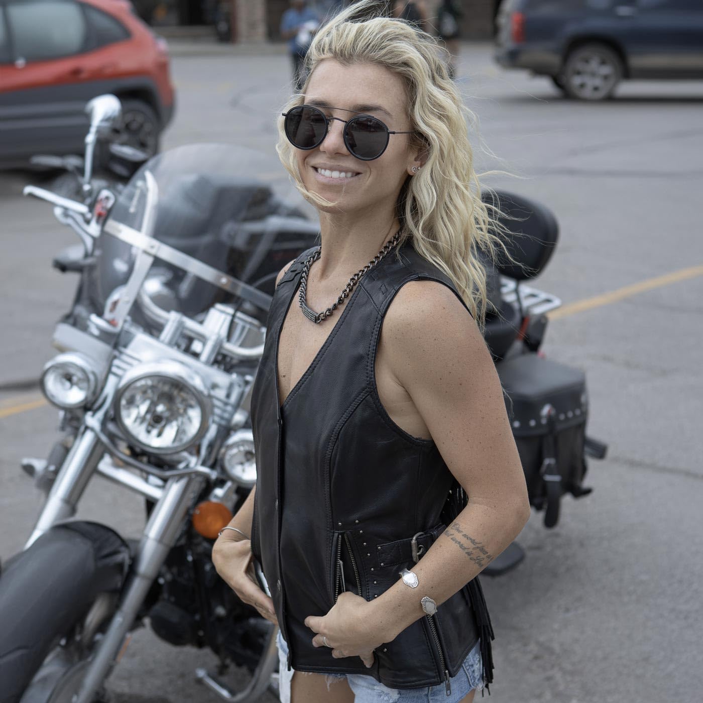 Milwaukee Leather MLL4565 Women's Black Fringed Leather Rivet Detail Side Buckle and Zipper Motorcycle Rider Vest - Medium