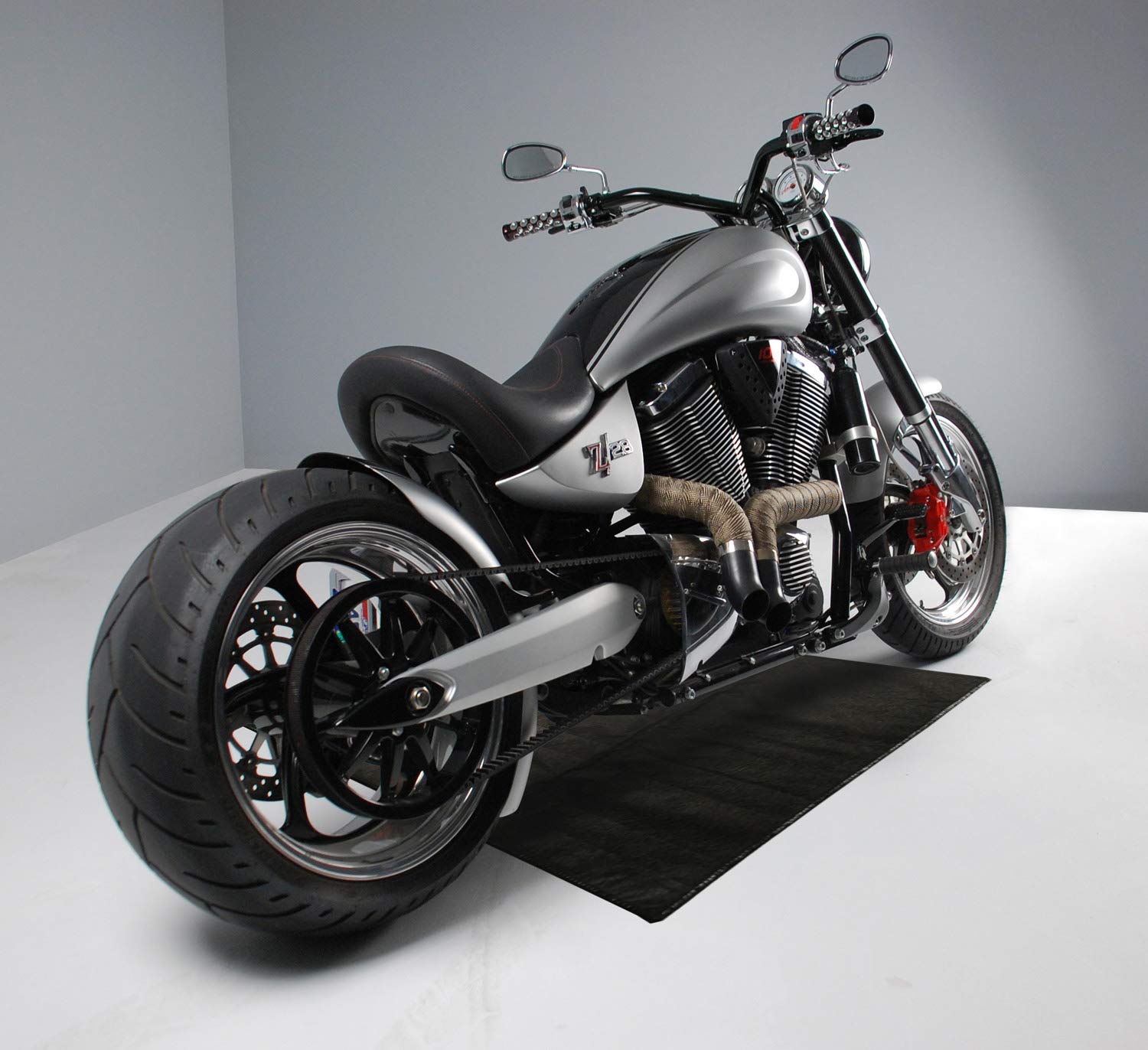 Design Engineering 010751 18 X 24 Protective Absorbent Oil Rug