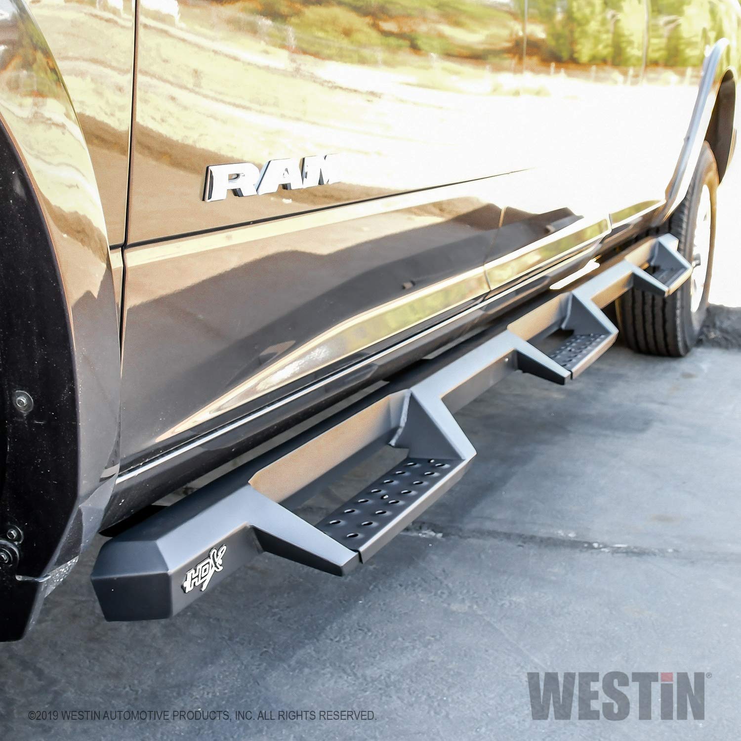 Westin 56-534345 Hdx Drop Wheel To Wheel Nerf Bars Fits 2019-2024 Ram 2500 3500 Crew Cab 8' Bed (Exc Dually) Textured Black Pair