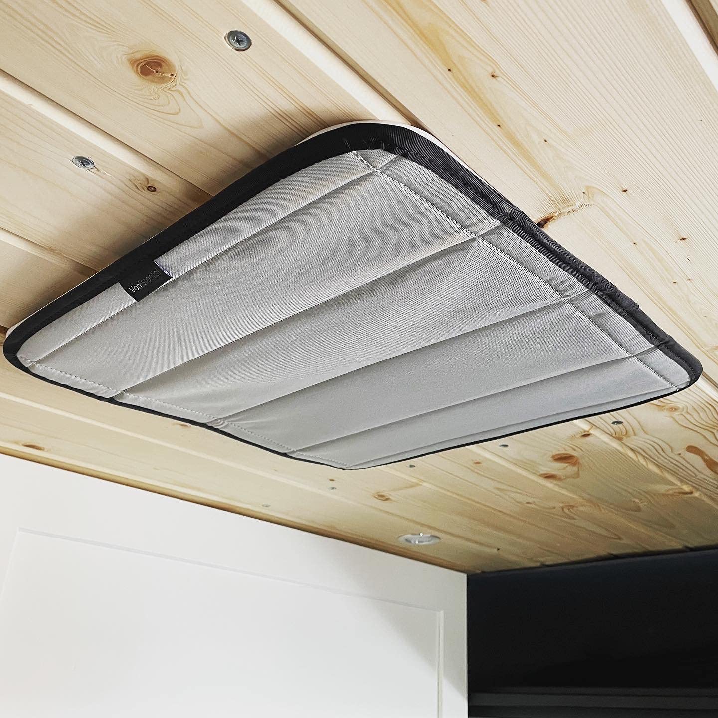 Vanessential Magnetic Insulated Roof Vent Sun Cover For Maxxair Fan, Fantastic Fan 16.5'' X 16.5'' (Cool Gray)
