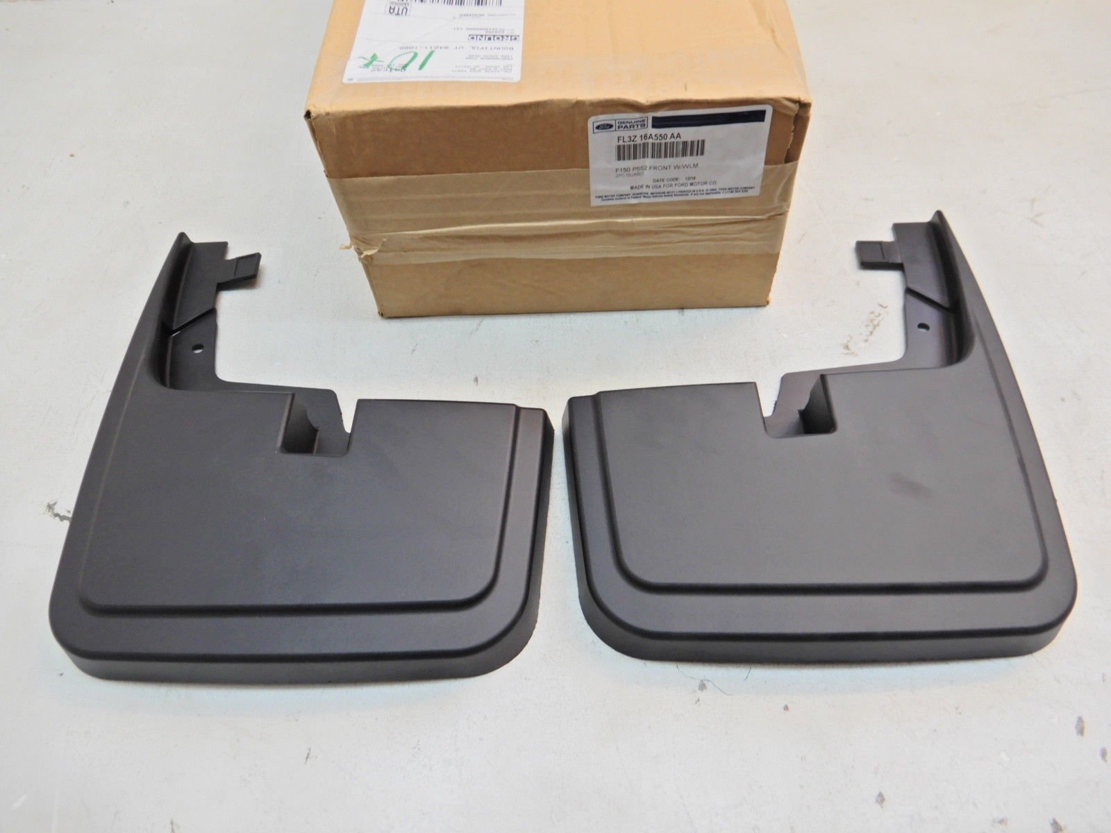 Ford Genuine Fl3Z-16A550-Aa Splash Guard