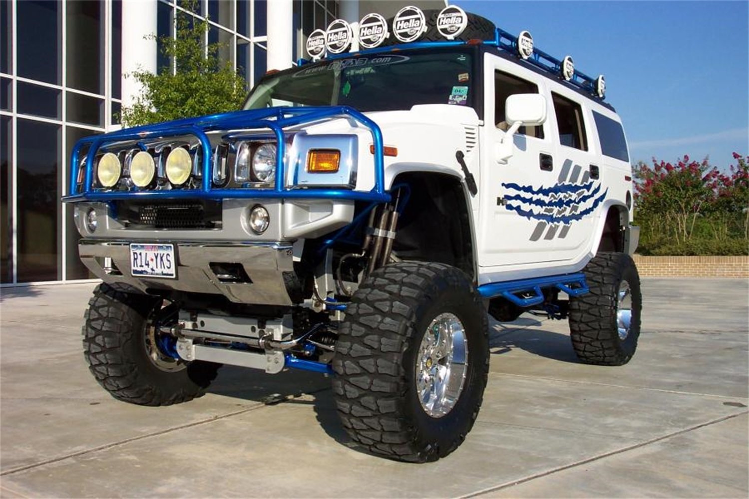 N-Fab Nerf Steps For Hummer | Wheel-To-Wheel, Heavy Duty Steel, Gloss Back | H0365 | Fits 2003-2010 Hummer H2 Suv 4 Door, Srw Ga