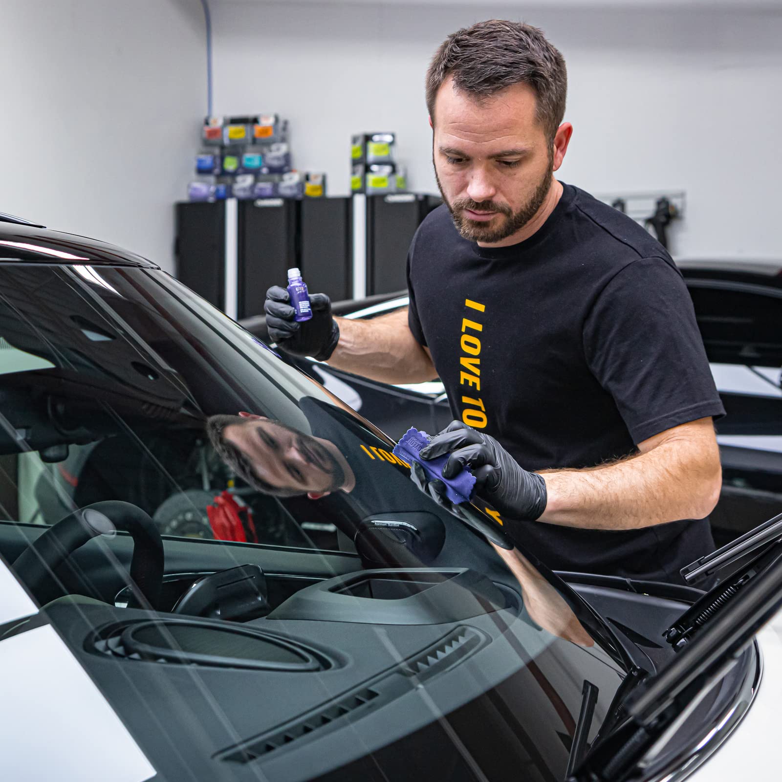 Gyeon View Evo- Ceramic Coating For Windshield And Glass - Increased Protection And Visibility - Extremely Hydrophobic - Self Cleaning Treatment Repels Water - Auto Glass Rain Repellant