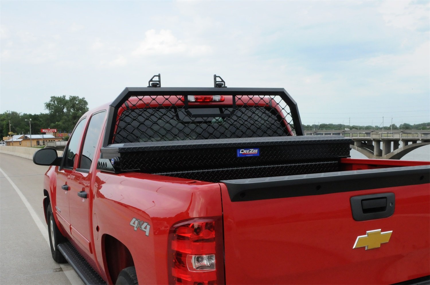 Dee Zee 95050B Black Cab Rack