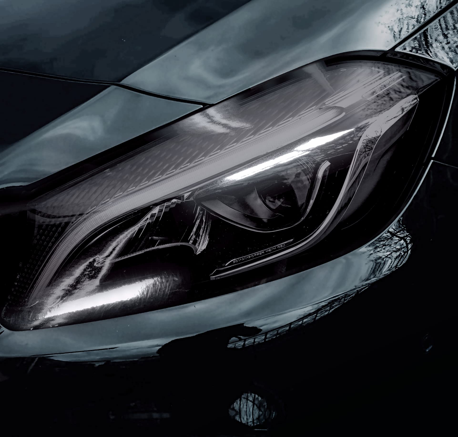 Vvivid Air-Tint Self-Adhesive Headlight Tinting Vinyl (Light Smoke (15.9' X 48') W/Tools)