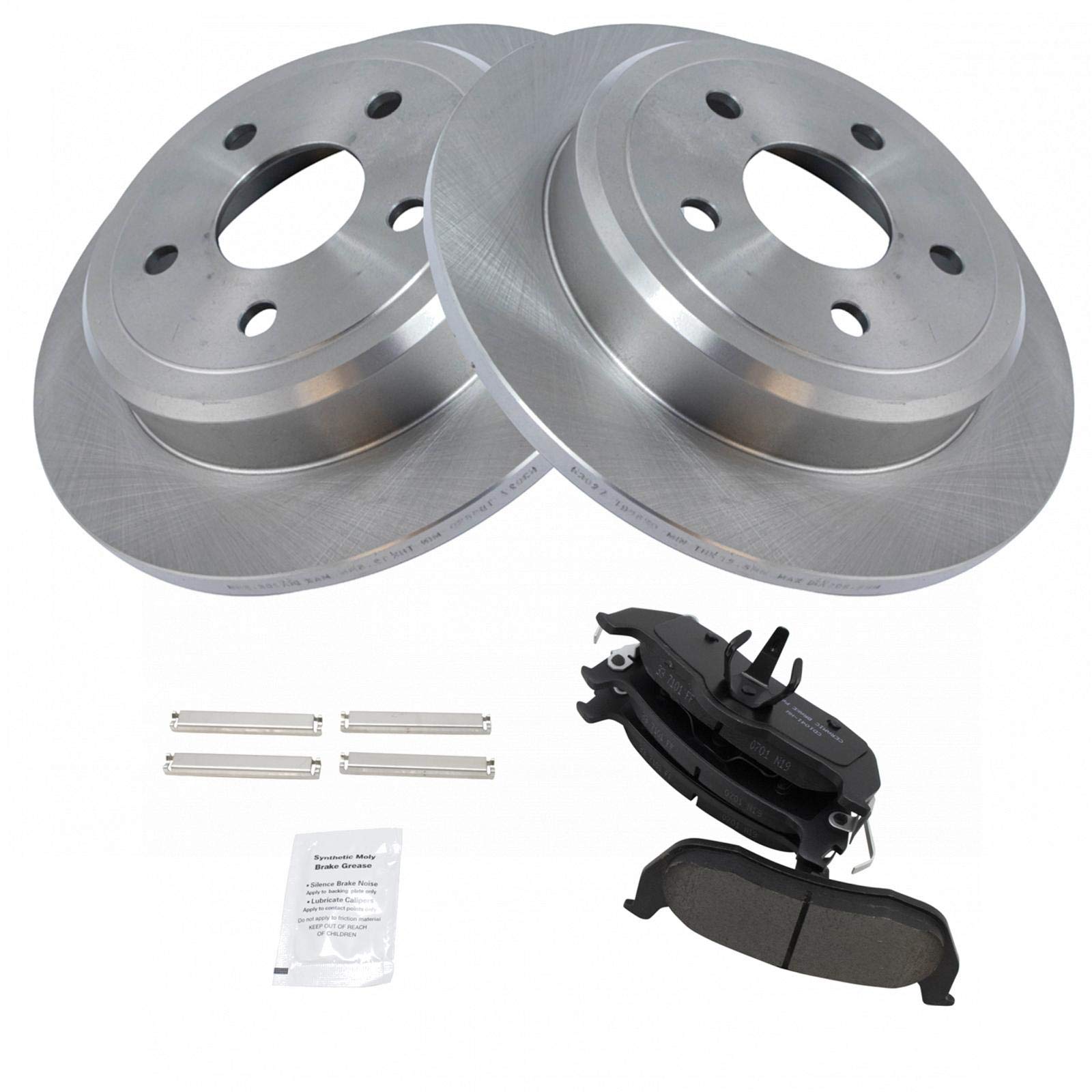 TRQ Rear Brake Pad & Rotor Kit Brake Pads Brake Rotor Ceramic Compatible with 2006-2010 Jeep Commander 2005-2010 Grand Cherokee