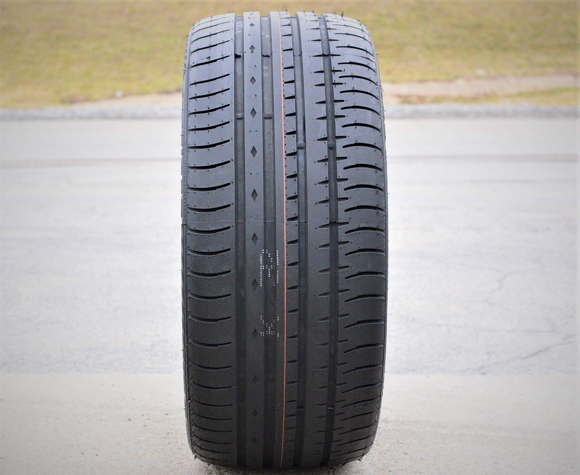 Accelera 205/50 Zr17 93W Xl Phi(T)