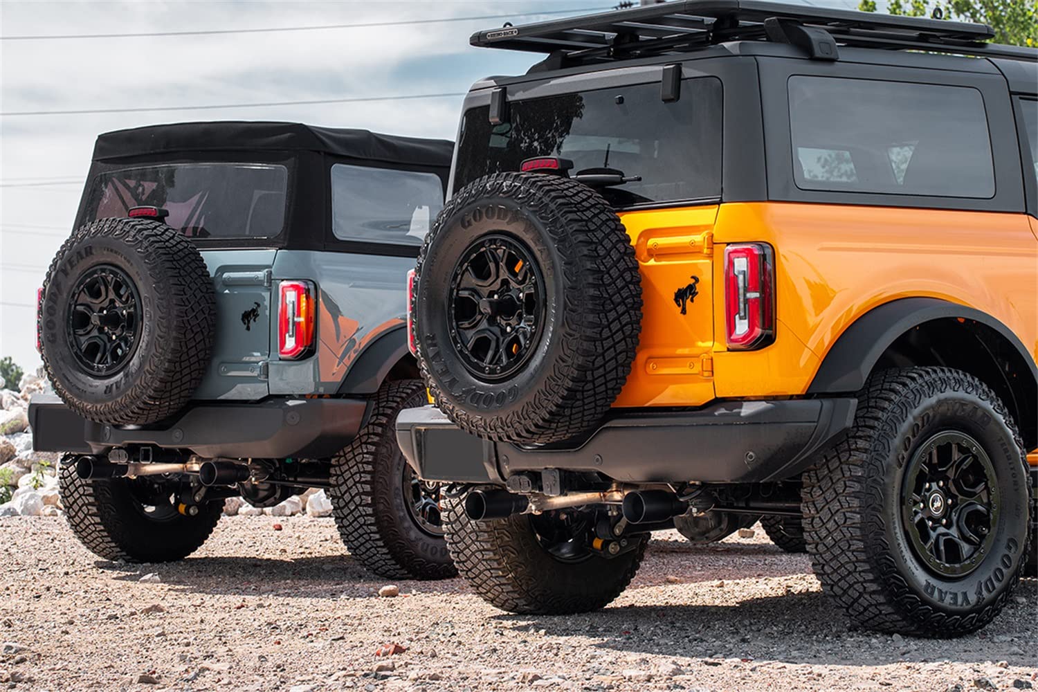 Corsa - 21-22 Ford Bronco 2.3L 2-Door 2.75In Cat-Back Dual Rear Exhaust W/4In Straight-Cut Polish Tips (21204)