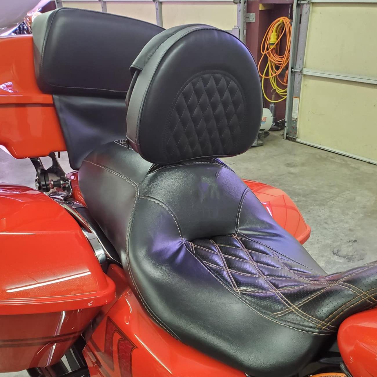 AUFER Black Adjustable Plug-in Driver Rider Backrest Custom Made Compatible With For Touring Models Road King Street Glide Road