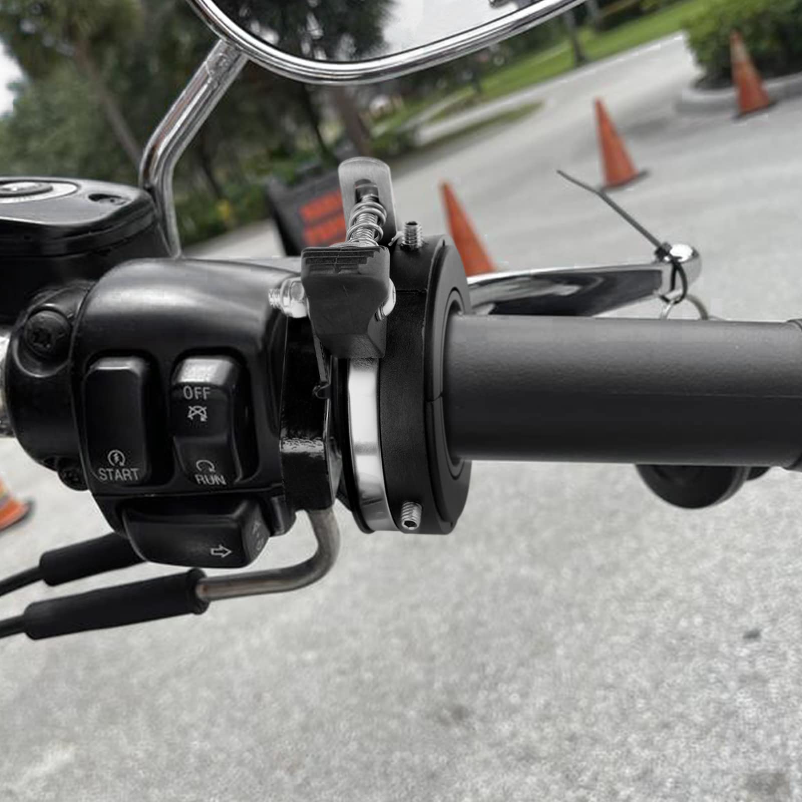 GUAIMI Motorcycle Throttle Assist Lock - Black, Nylon, Fits Harley 1990-Newer, 1 1/8" to 1 3/4" Grip Diameter, Model