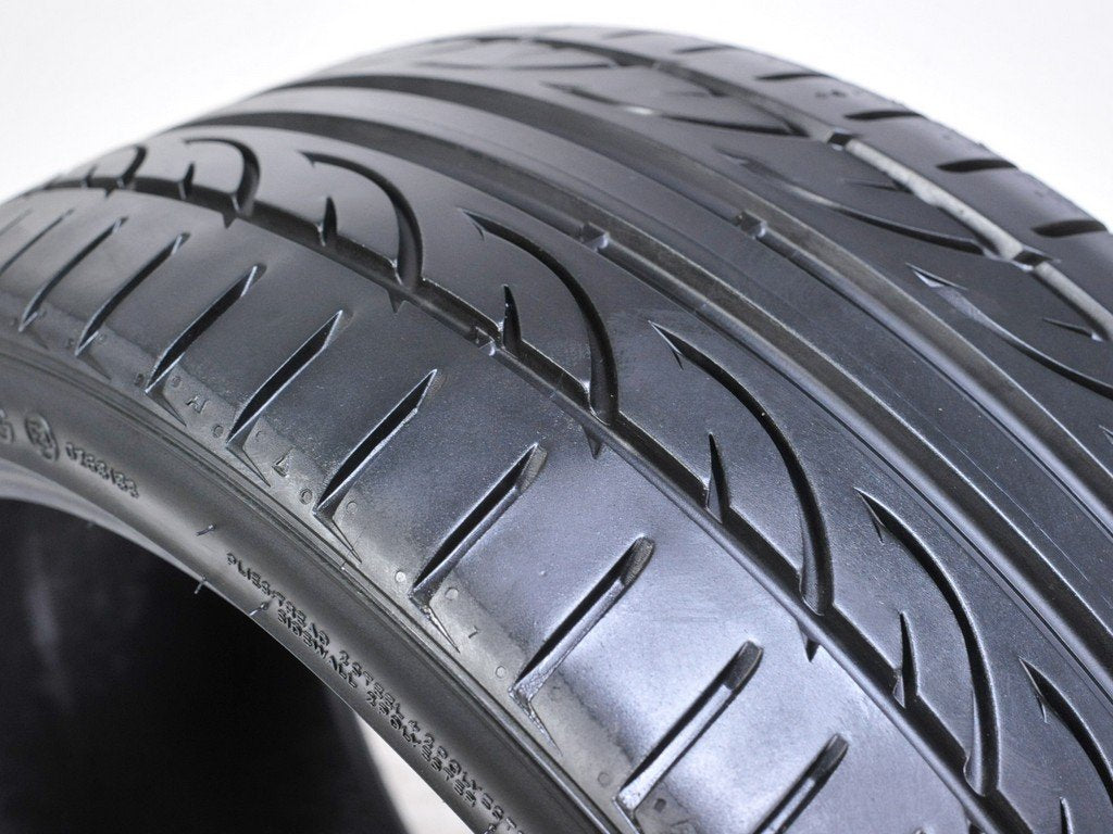 Hankook Ventus V12 Evo2 (K120) Passenger Radial Tire-225/35Zr19 88Y