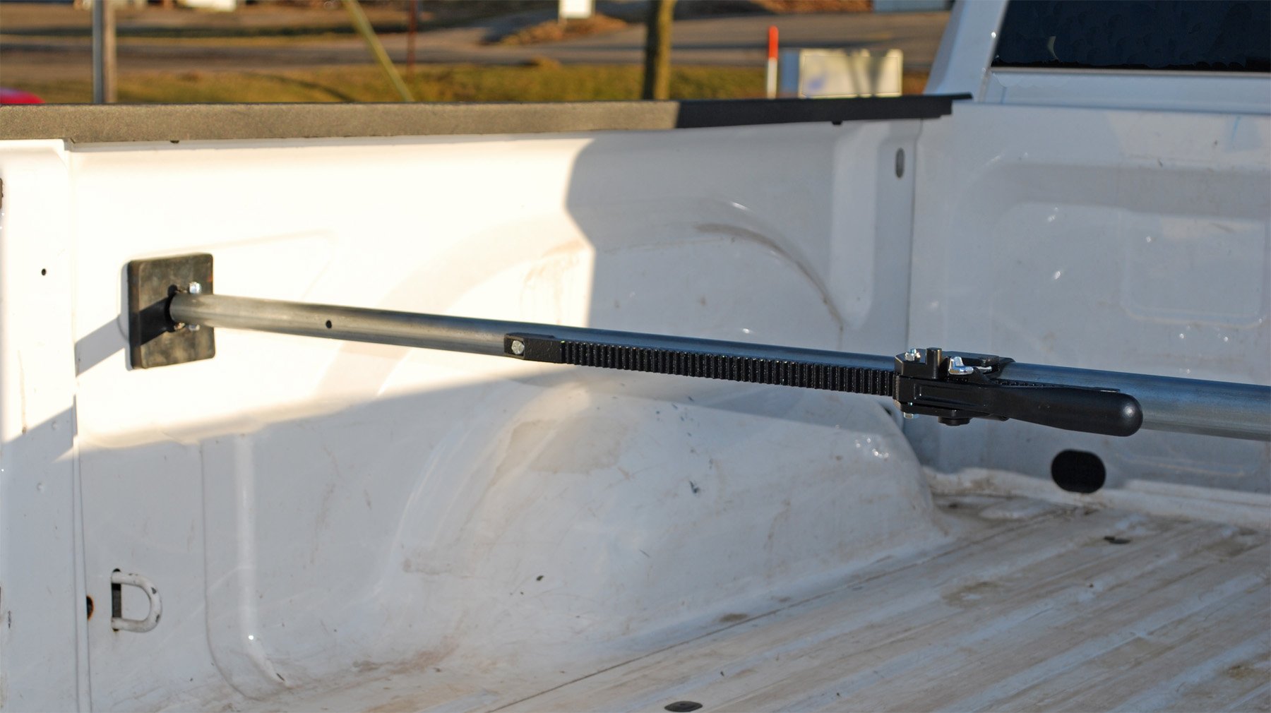 Shippers Supplies Steel Cargo Pickup Truck Bar 59'' - 73''