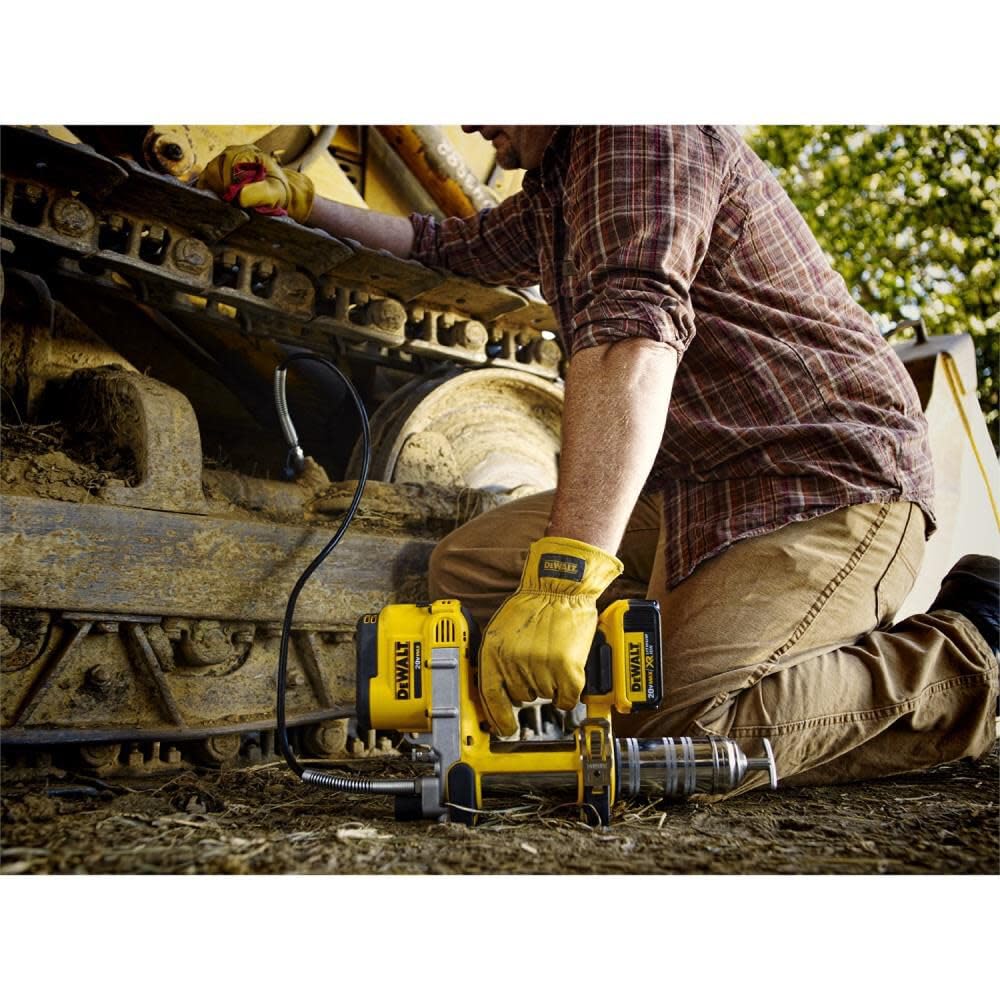 DEWALT 20V MAX Cordless Grease Gun 10,000 PSI with 42" Hose, Model DCGG571B, Black/Yellow